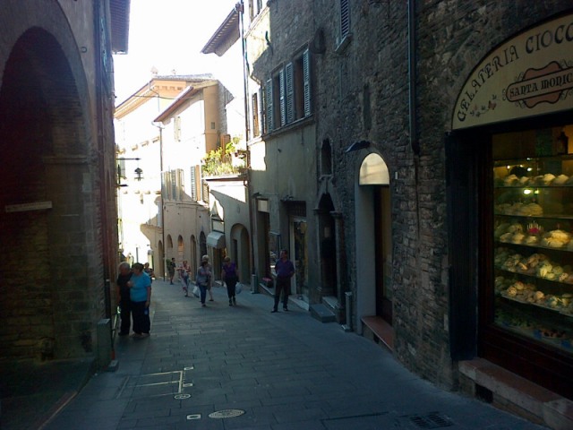 Narrow streets in Assisi, Italy